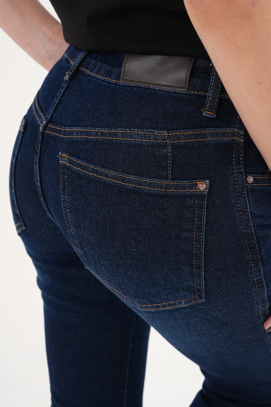 6042 - Kadın Flare Fit Düşük Bel İspanyol Paça Jean Kot Pantolon