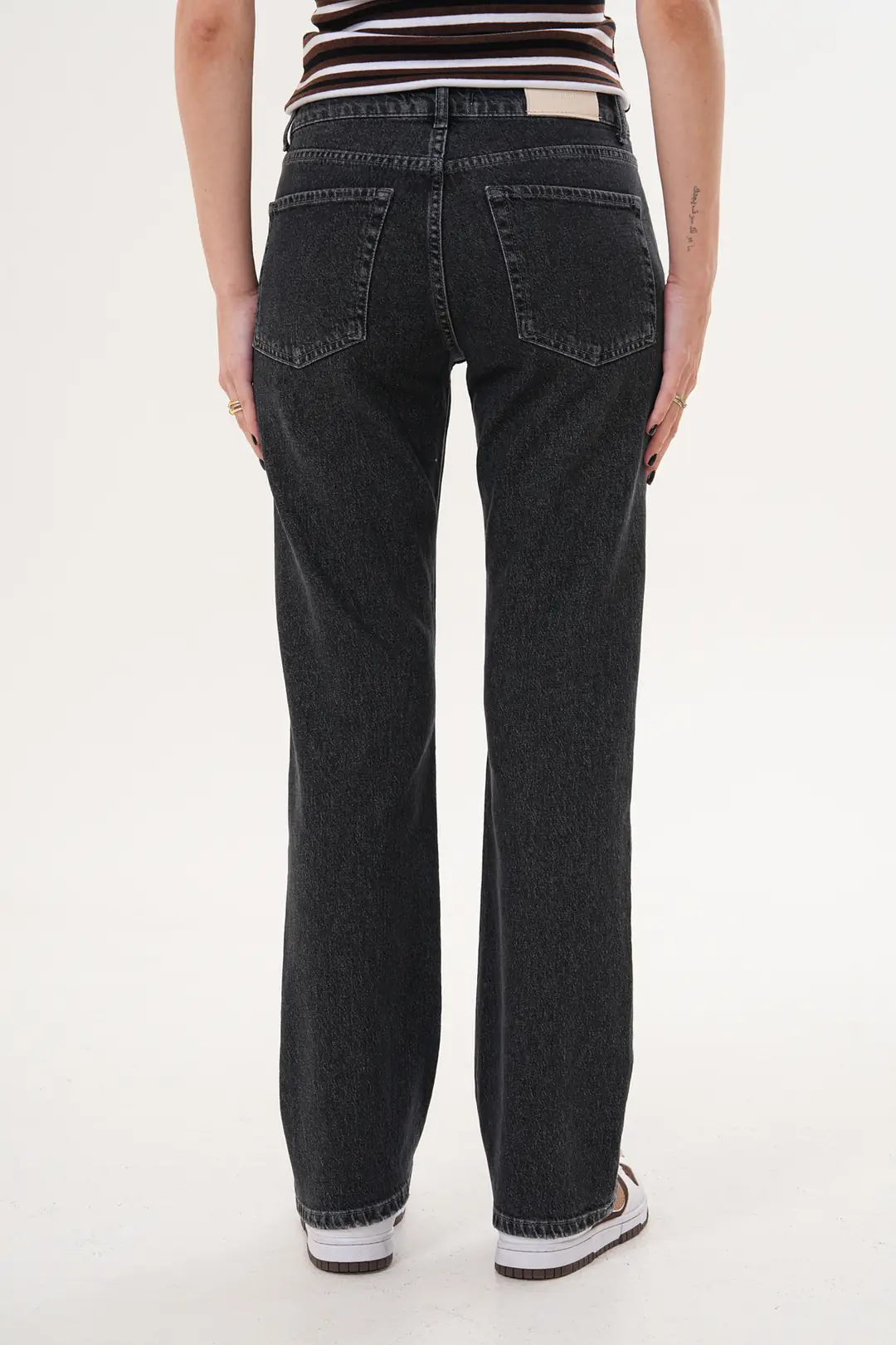 6030 - Kadın Normal Bel Straight Fit Boru Paça Jean Pantolon