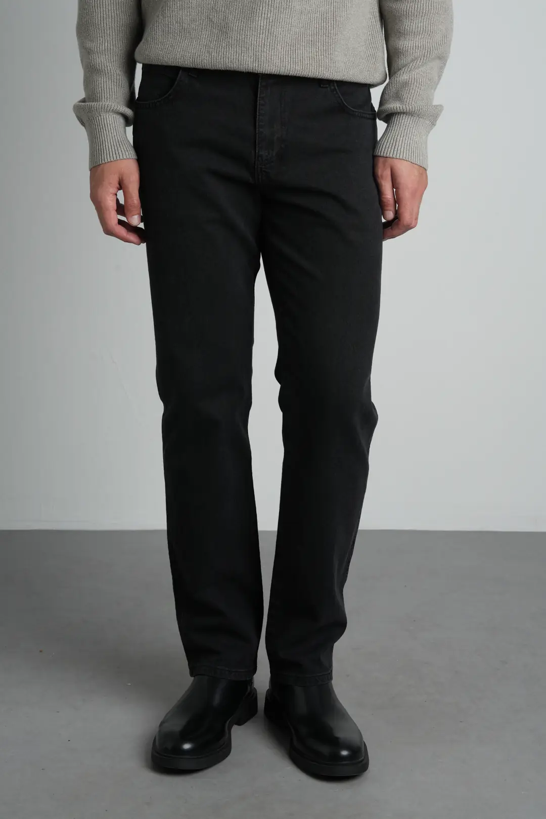 Siyah Straight Fit Normal Bel Likralı Erkek Jean Pantolon