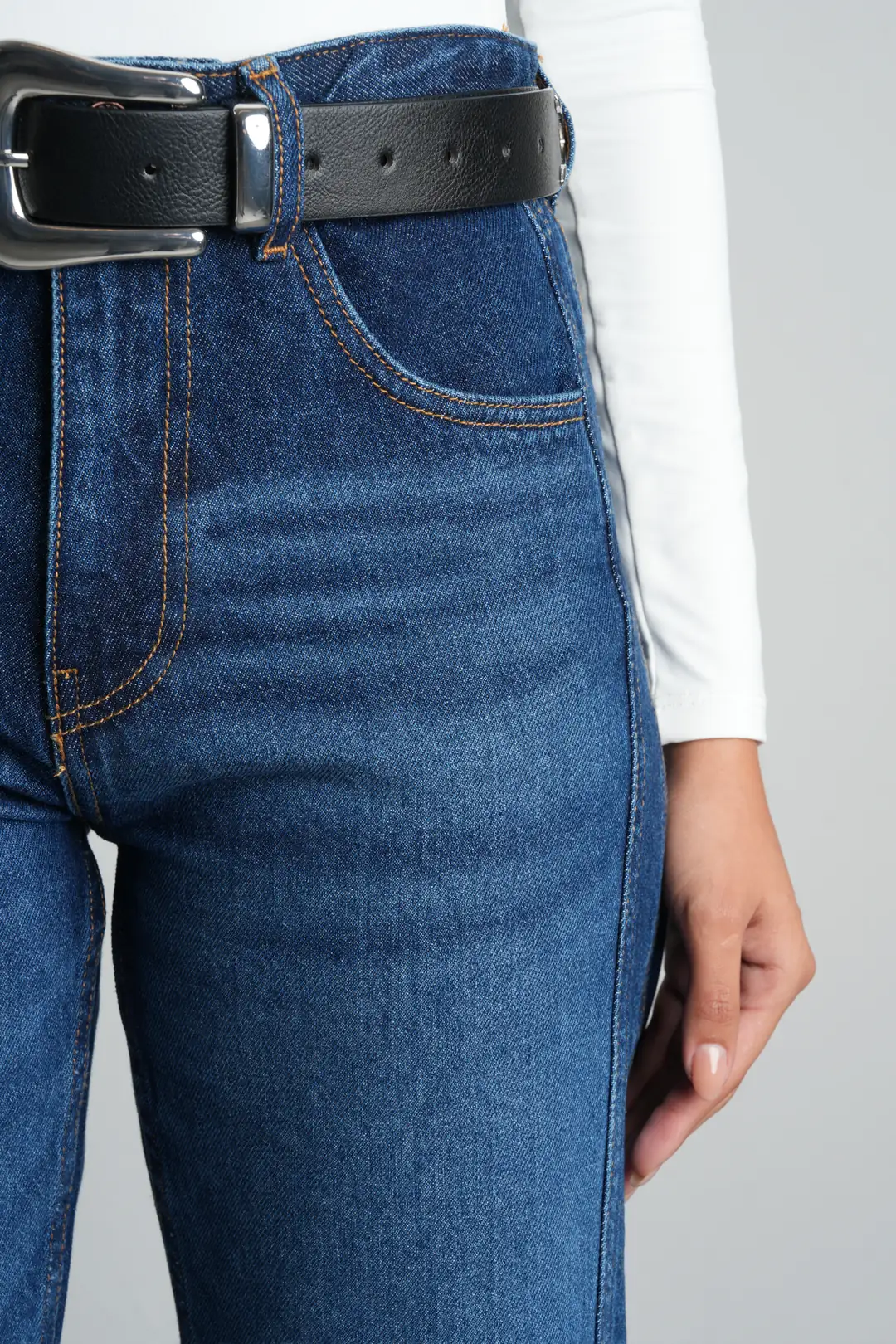 Mavi Straight Fit Normal Bel Katlı Paça Pamuklu Kadın Jean Pantolon