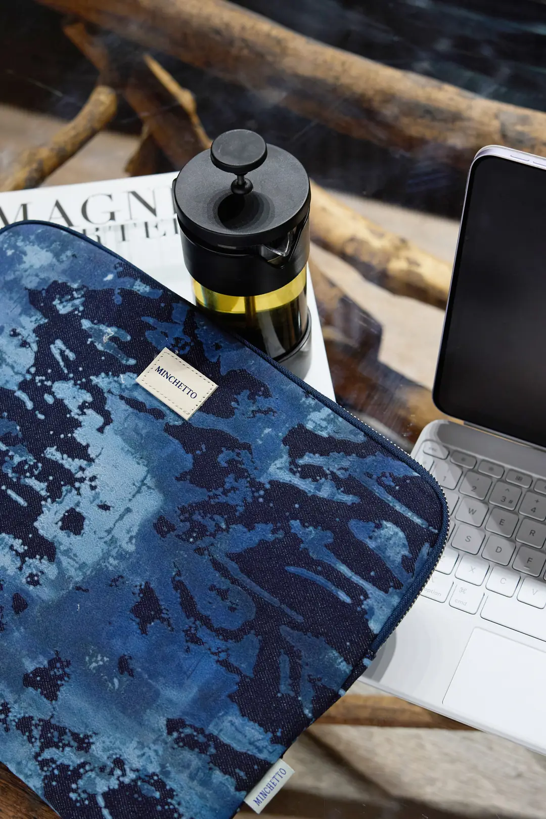 Forte 13-14 İnç Mavi Etnik Flok Baskılı Denim Laptop Kılıfı