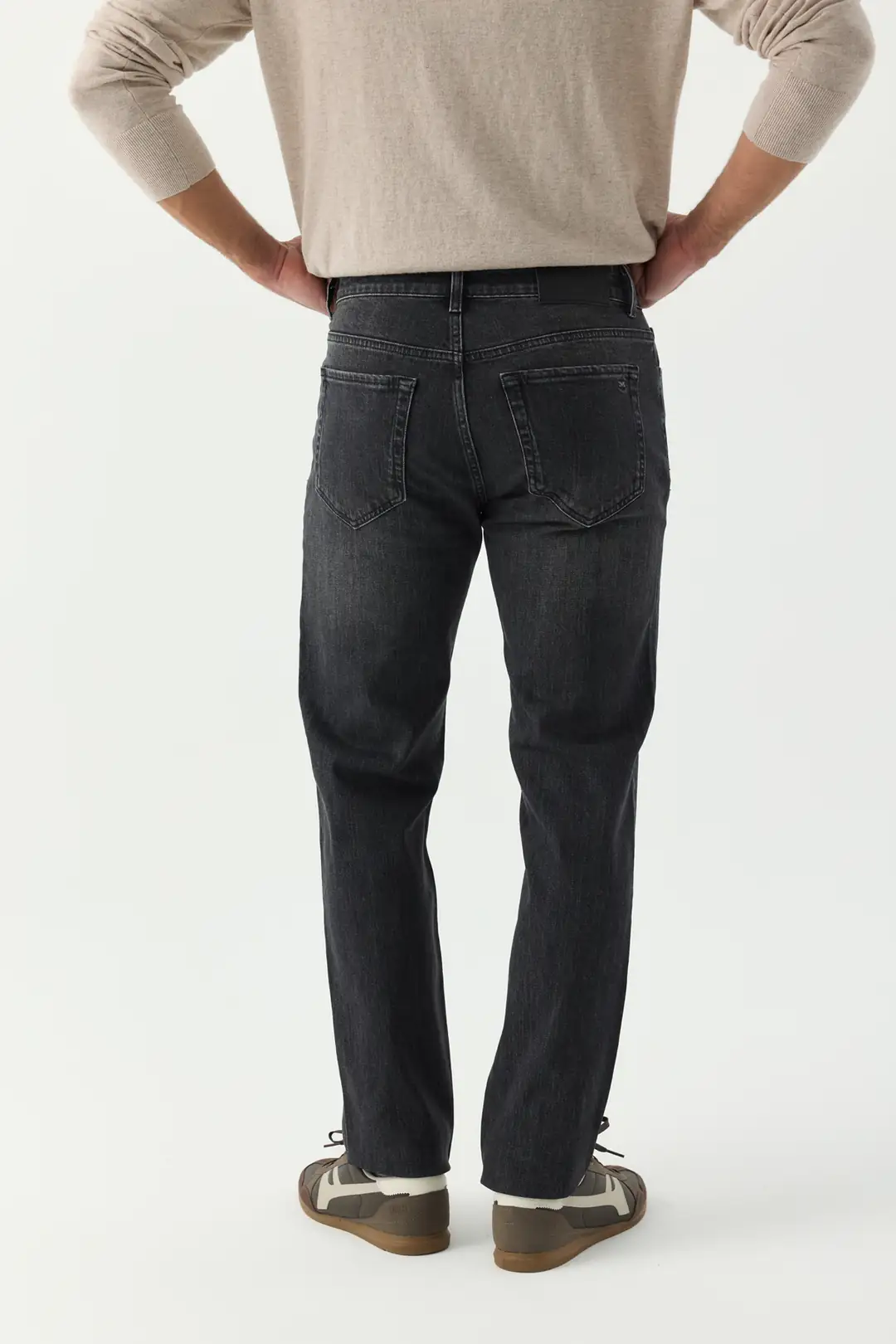 7020 - Erkek Slim Straight Fit Normal Bel Düz Paça Jean Pantolon
