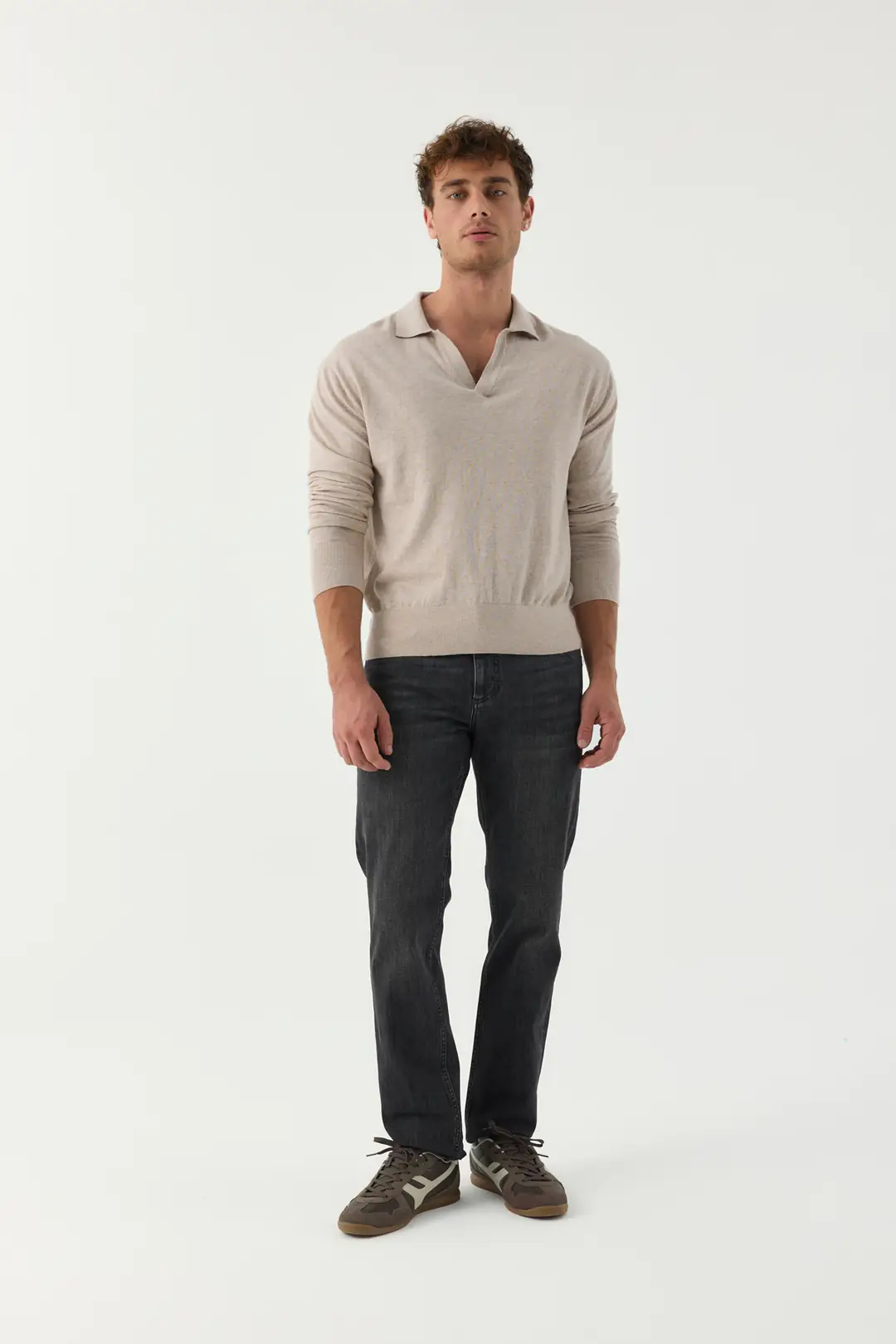 Ürün görseli: 7020 - Erkek Slim Straight Fit Normal Bel Düz Paça Jean Pantolon