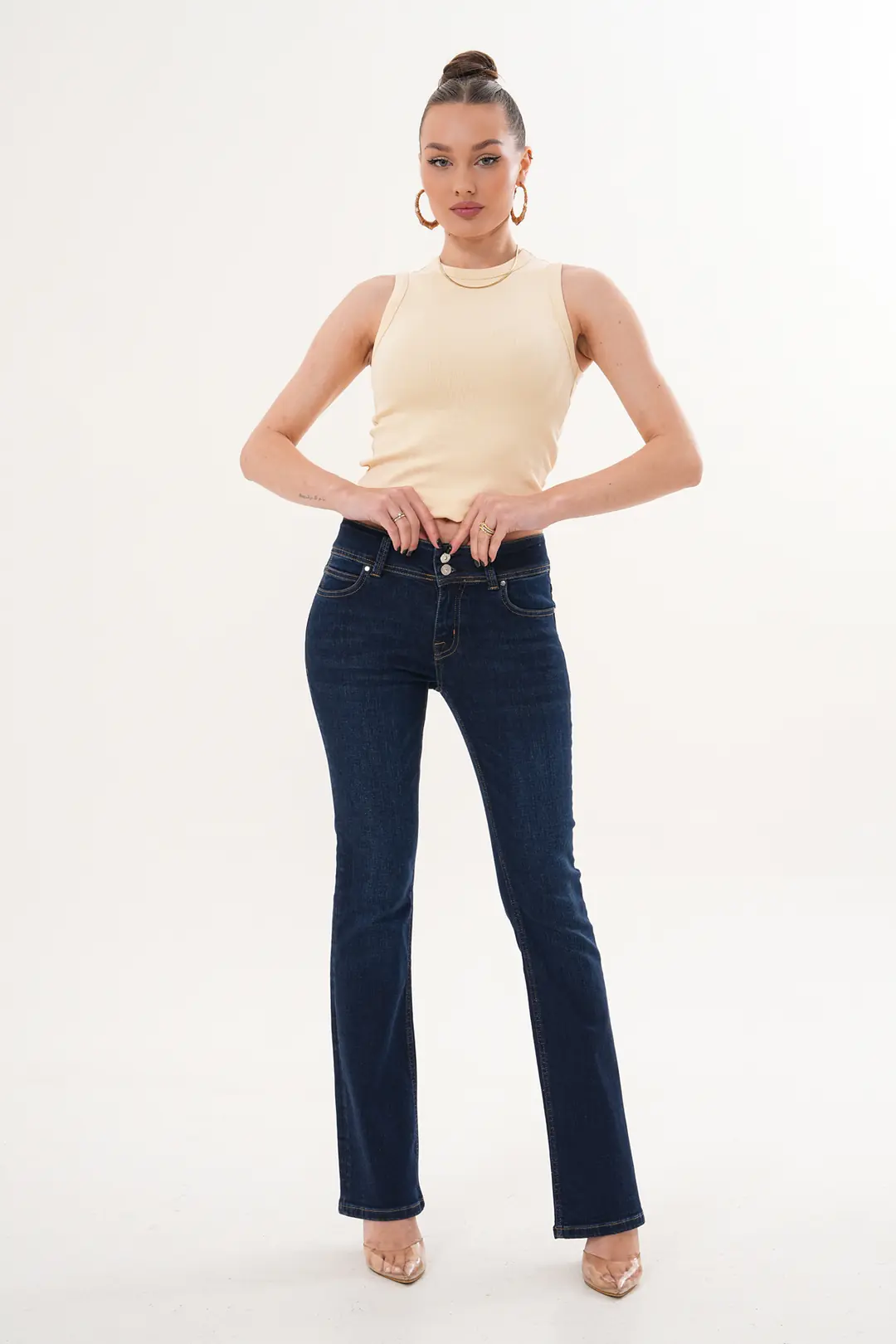 Ürün görseli: 6040 - Kadın Düşük Bel Flare Fit İspanyol Paça Jean Pantolon