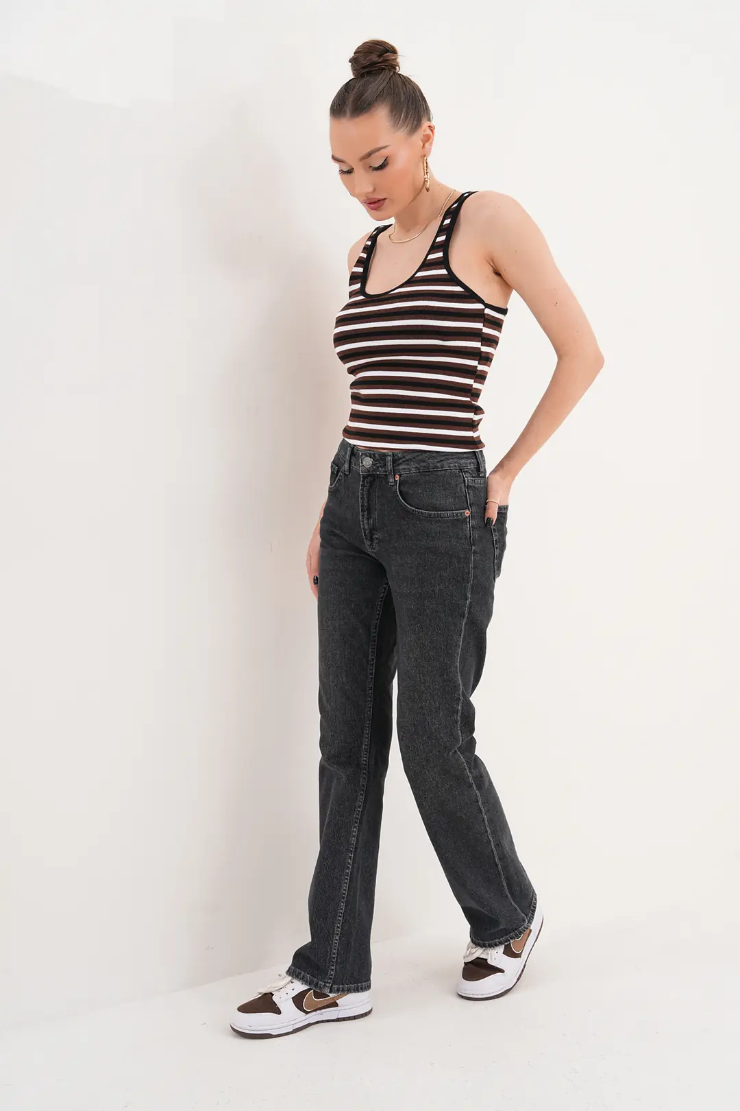 6030 - Kadın Normal Bel Straight Fit Boru Paça Jean Pantolon