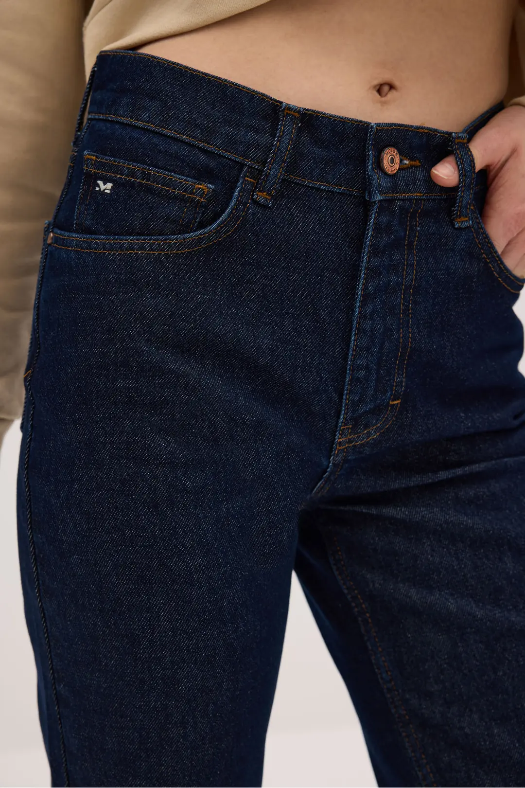 MTS25 – Kadın Straight Fit Normal Bel Düz Paça Jean Pantolon