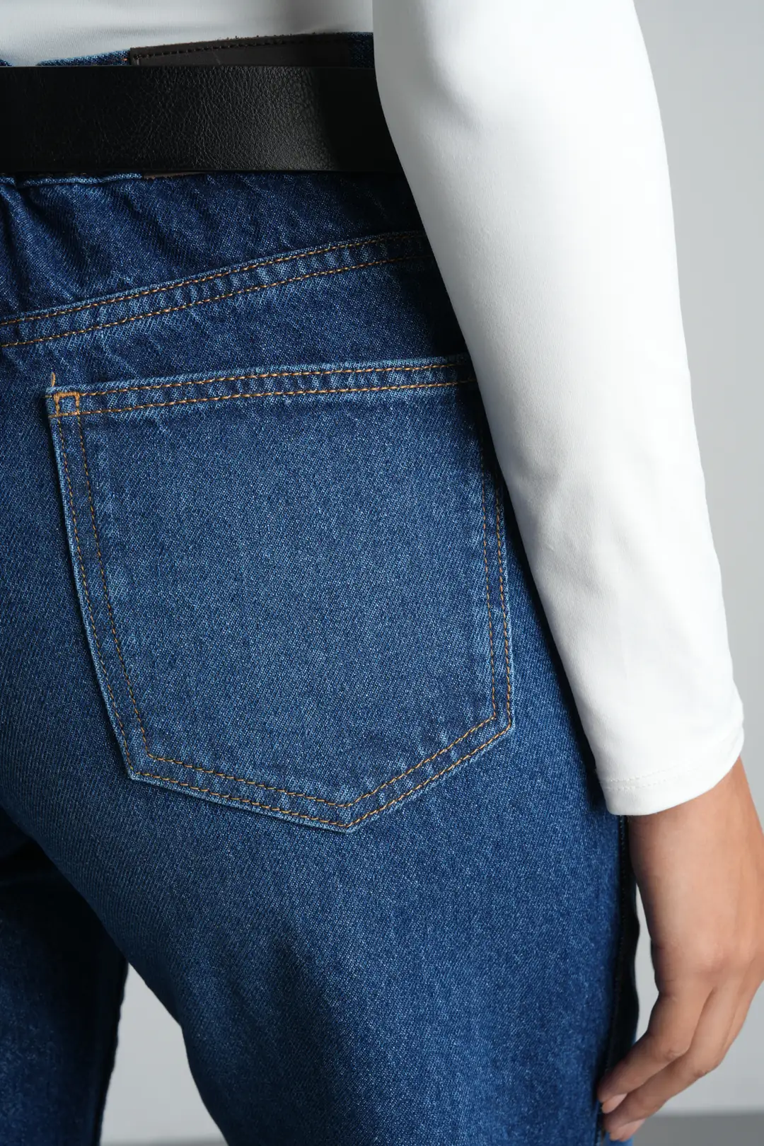 Mavi Straight Fit Normal Bel Katlı Paça Pamuklu Kadın Jean Pantolon