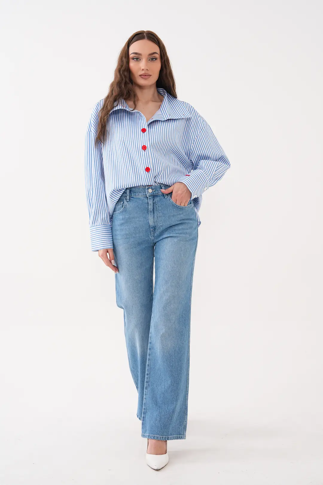 Ürün görseli: 6024 - Kadın Straight Fit Yüksek Bel Geniş Paça Jean