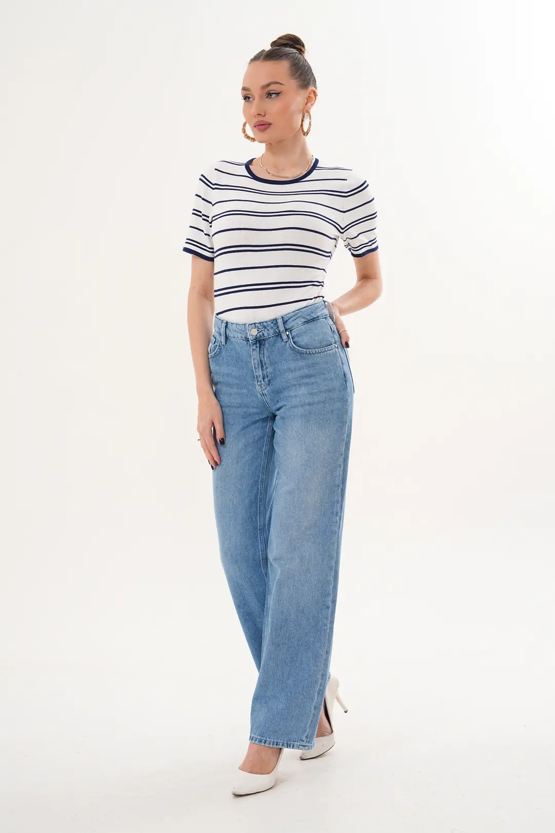 Ürün görseli: 6016 - Kadın Normal Bel Wide Leg Jean Pantolon - Light Blue